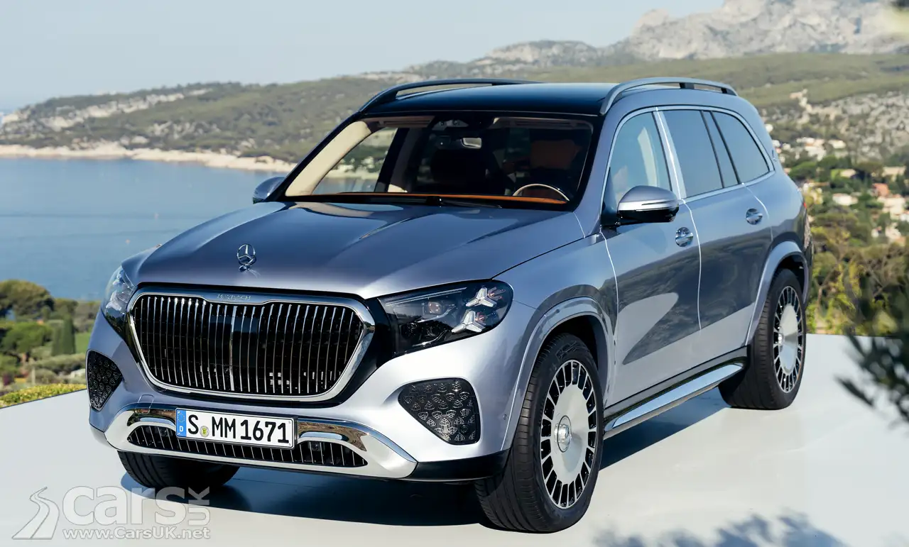New Mercedes-Maybach GLS 680 front view