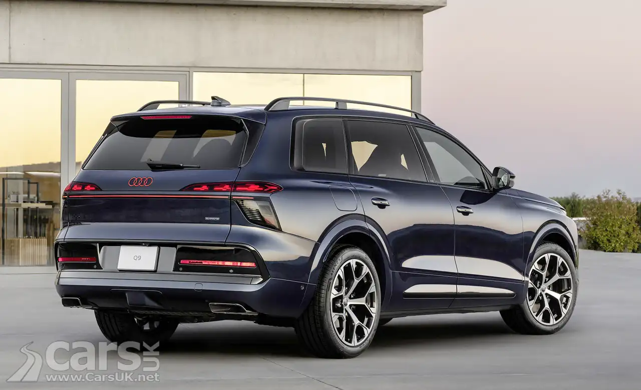 Audi Q9 rear view