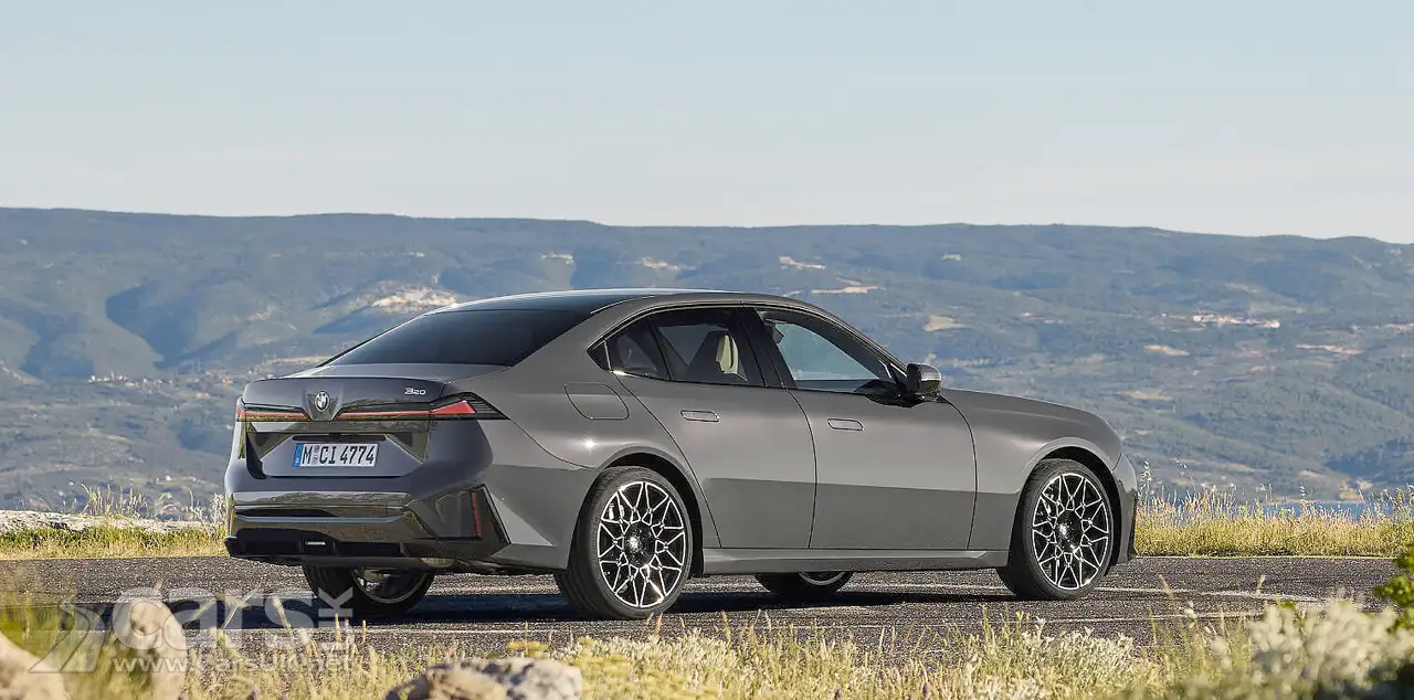 2026 BMW 3 Series ICE rear view